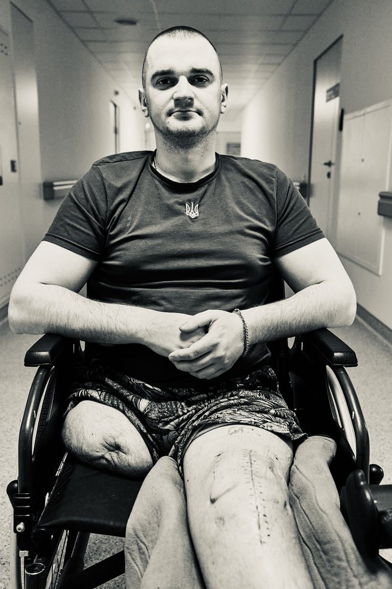 vlad_beseda's tweet photo. Поширьте будь ласка🙏

Ковбасюк Богдан з перших днів війни повернувся в Украіну, захищав нас від орків у Харківській області. Під час обстрілу отримав важки поранення двох ніг. 

Богдану потрібен протез коліна давайте допоможемо!

Реквізити:
https://t.co/cVgHWpjI7v

💳Номер картки
5375 4112 1669 3569

PayPal 
endoprotezcentr@gmail.com