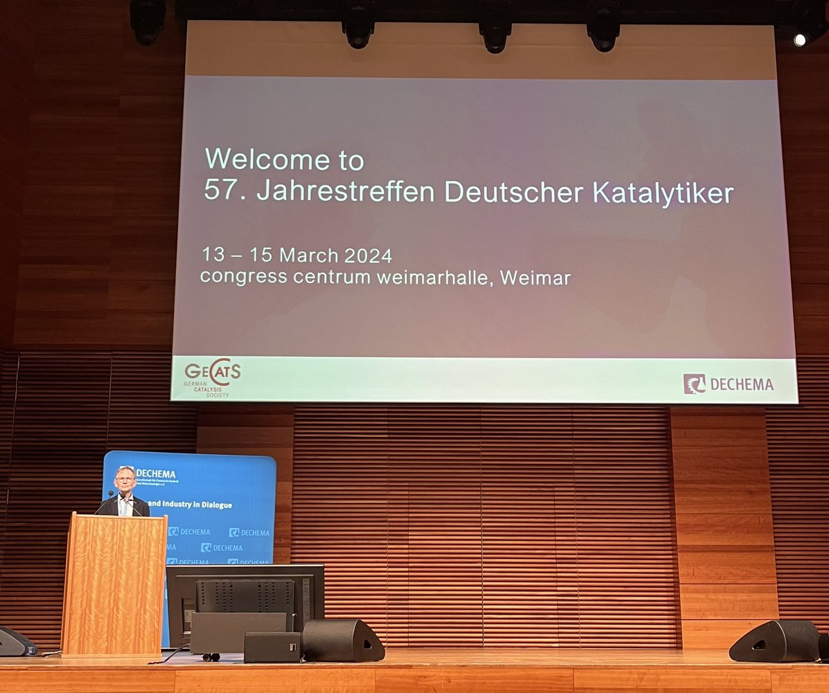 #57Katalytikertreffen kicks off in Weimar! Glad to be here for a few days of outstanding #catalysis science @GeCatS @DECHEMA @ChemCatChem