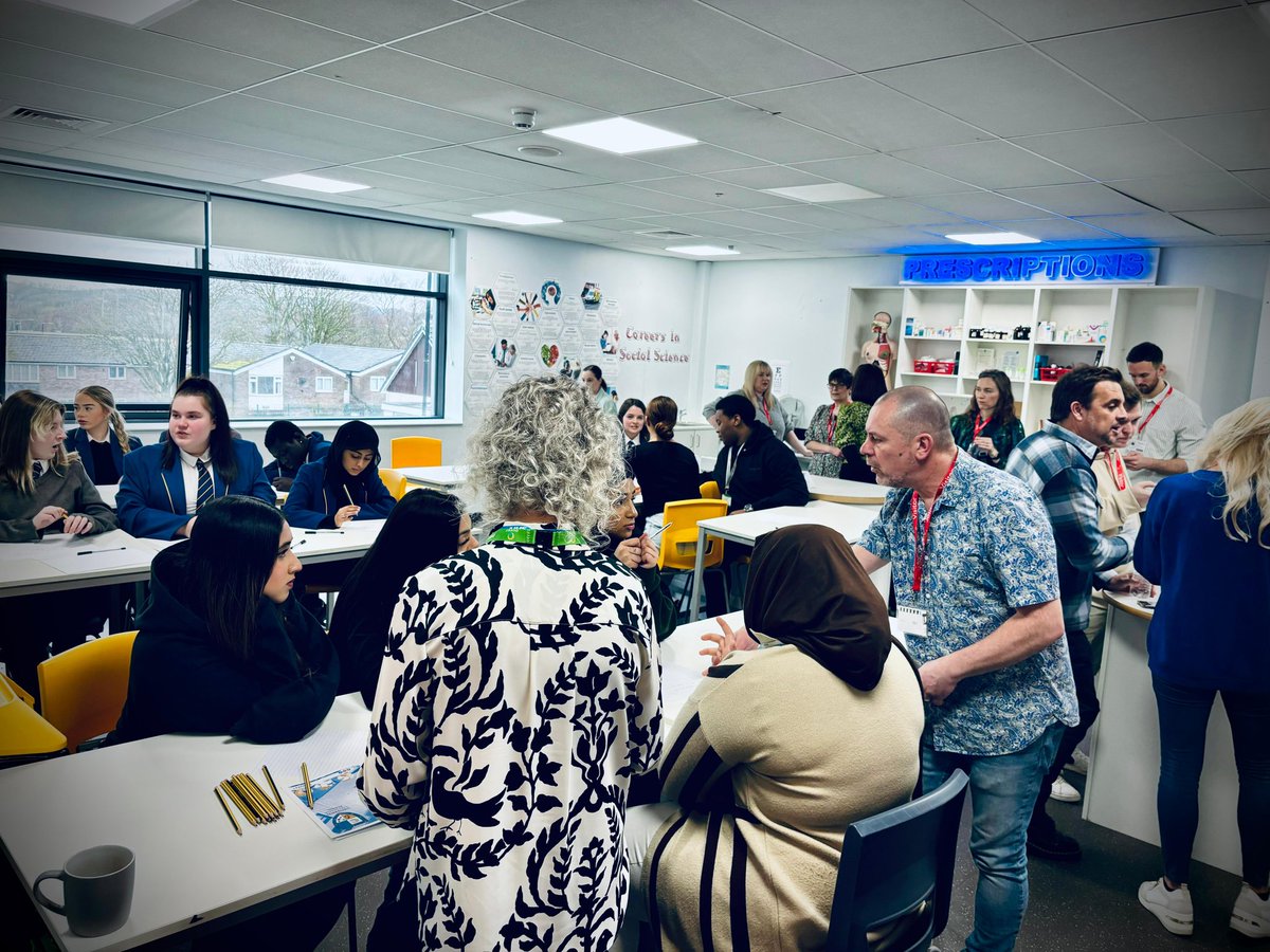 Vicky Scowcroft (@vickyactive) on Twitter photo Proud to work with the amazing staff and pupils <a href="/TheUCSchool/">The UCS</a> today alongside @HistoryMakersGM <a href="/hitsradiouk/">Hits Radio</a> <a href="/Toolyboy/">Mike Toolan</a> <a href="/GranadaReports/">ITV Granada Reports</a> to highlight the harms of smoking on National No Smoking day 🚭
If you want to quit smoking in Bolton head to <a href="/YHBolton/">Your Health Bolton</a> for free, local support! Proud to work with the amazing staff and pupils <a href="/TheUCSchool/">The UCS</a> today alongside @HistoryMakersGM <a href="/hitsradiouk/">Hits Radio</a> <a href="/Toolyboy/">Mike Toolan</a> <a href="/GranadaReports/">ITV Granada Reports</a> to highlight the harms of smoking on National No Smoking day 🚭
If you want to quit smoking in Bolton head to <a href="/YHBolton/">Your Health Bolton</a> for free, local support!