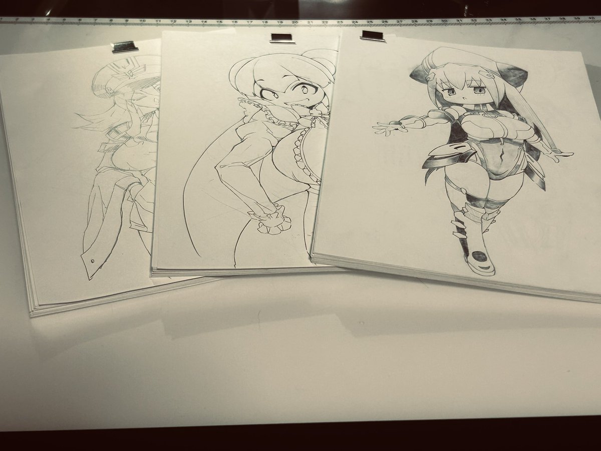 先月14日〜本日までの落書きが120枚になりました🦀

来月も同じくらい描きたいわね🦀 