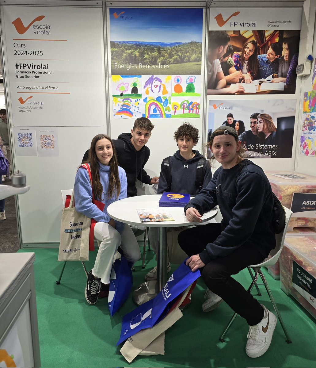 Quina il·lusió explicar el projecte #FPVirolai als nois i noies! Tenim un futur meravellós per davant!! 
Gràcies per voler conèixer-nos al <a href="/saloensenyament/">Saló Ensenyament</a> !