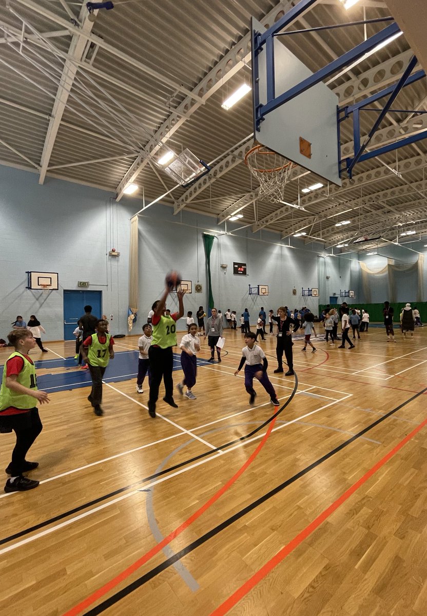 17 teams join us at @CHAcademy_PE for Yr5/6 Basketball Event! The winners of today’s event will go to the @LdnYouthGames final! Competition is tough currently with some extremely close results! 🏀