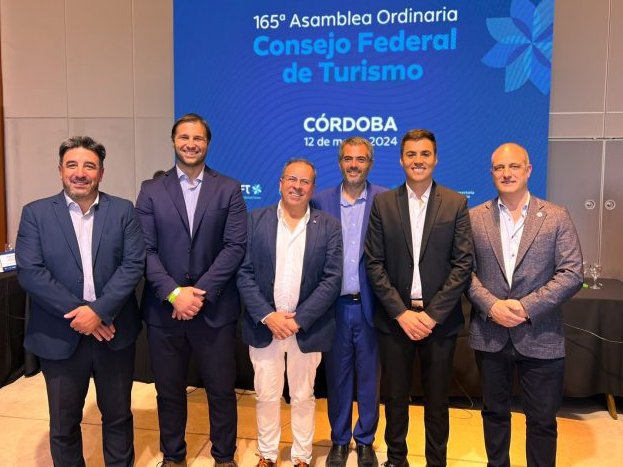 Nombraron al nuevo presidente del CFT en la 165° Asamblea realizada en Córdoba.

Las 6 Provincias Patagónicas acompañaron con la clara intención de sumar al desarrollo turístico, siendo críticos y sin dejar de lado una mirada completa para el turismo del país👏👏