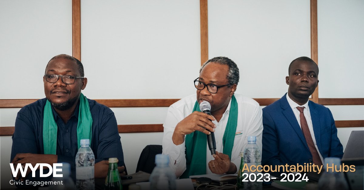 Tant d'énergie et d'idées innovantes pour renforcer la gouvernance responsable et transparente en Afrique ! 🙌
 
Retour en image sur une table ronde organisée par la Fondation Kofi Annan la semaine dernière avec des ONG de premier plan en Côte d’Ivoire. 
Nous avons eu le plaisir