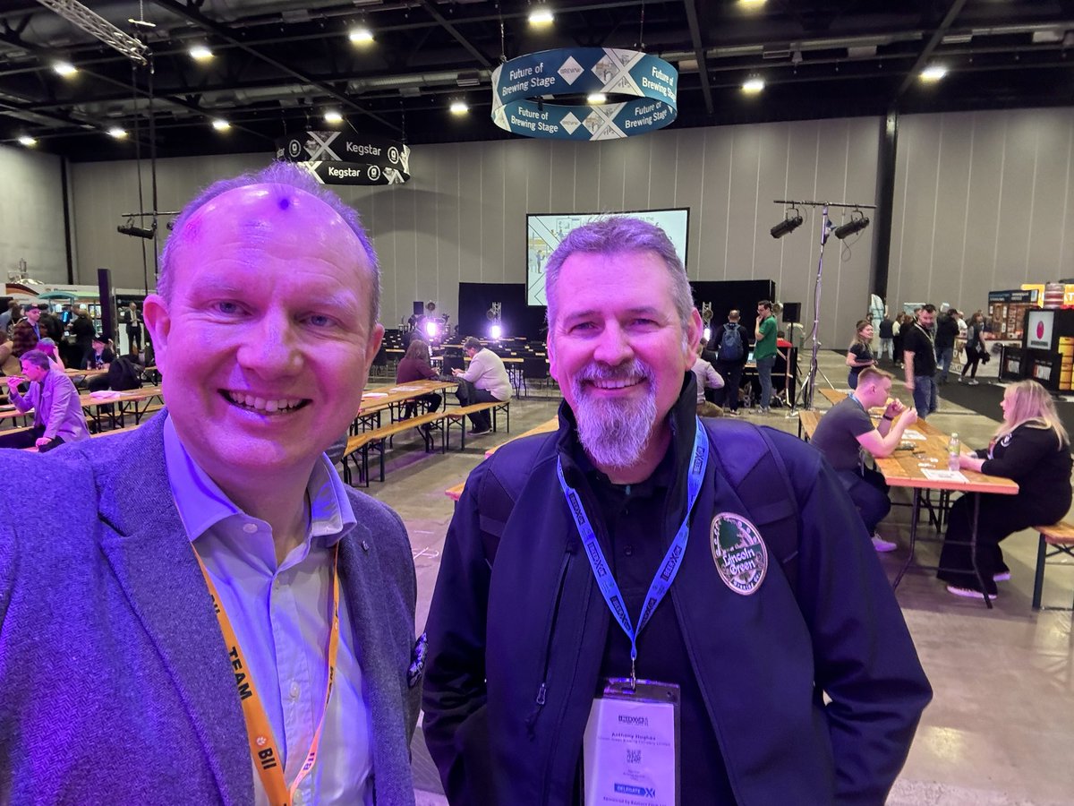 AltonSteven's tweet photo. At the heart of great pubs is great beer. Fantastic to catch up with industry friends, partners & members at the @SIBANational Beer X event. As a judge in their Business Awards it was inspiring to see such innovation in this space. #MyPub #FreshBeer @BIIandBIIAB #BeerPower https://t.co/w6D8C9bWX6