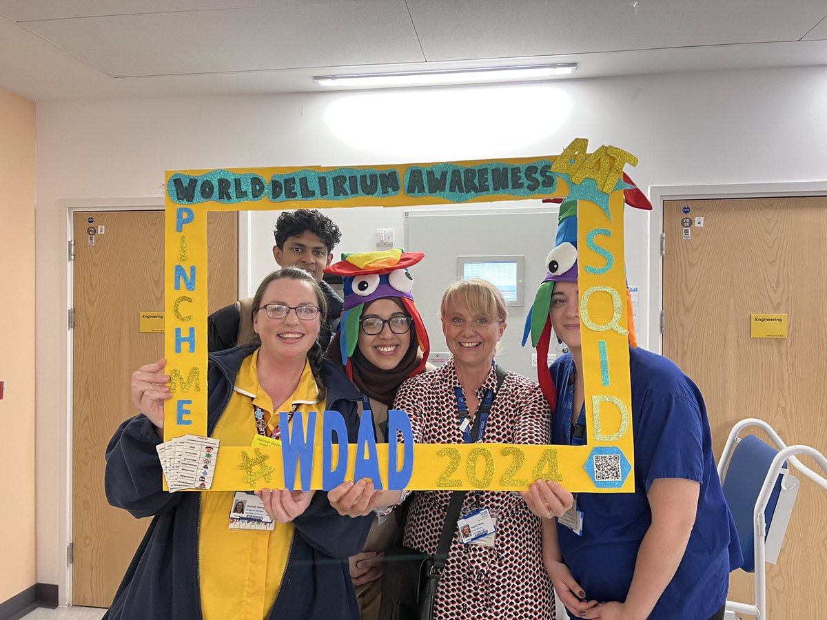 It’s all things delirium @SomersetFT #WDAD2024 #educationdelirium #Awareness @iDelirium_Aware @Dementia_D_Team - this team are touring our acutes with a bite size quiz, a puzzle, a big question and a couple of SQIDs! Can you spot delirium? This team will teach you how 👇