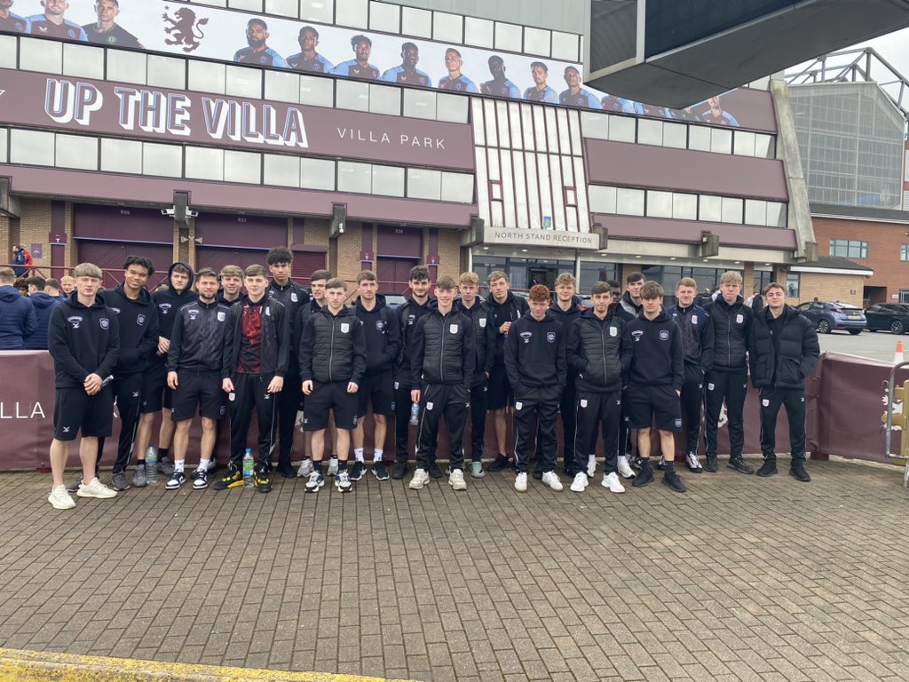 Day out today with the U18 squad at the #AheadoftheGame event @AVFCOfficial #careers #lifeafterprofessionalsport #playercare #academyfootballers