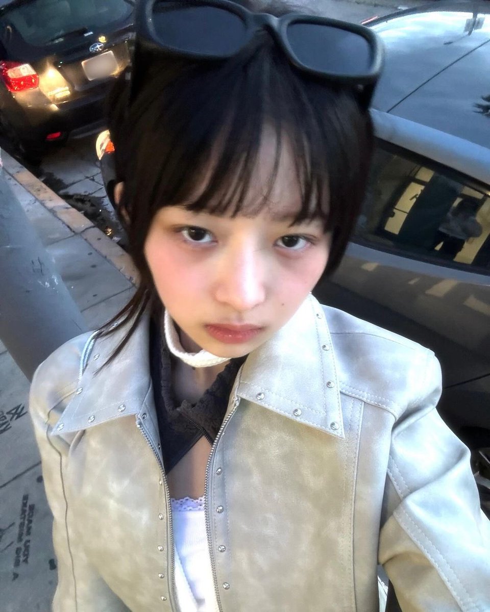 picsnaoirei's tweet photo. rei instagram update 🖤 https://t.co/qI0Nb5COfu
