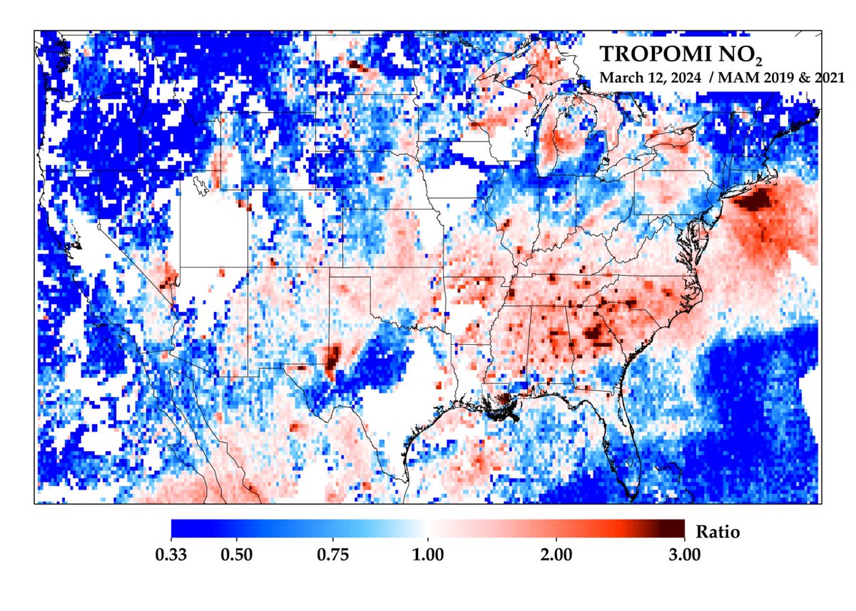 A LOT of prescribed burns in the Southeast US yesterday as seen by #TROPOMI. Welcome to the beginning to prescribed fire season everyone! Right panel shows NO2 anomaly compared to climatology.