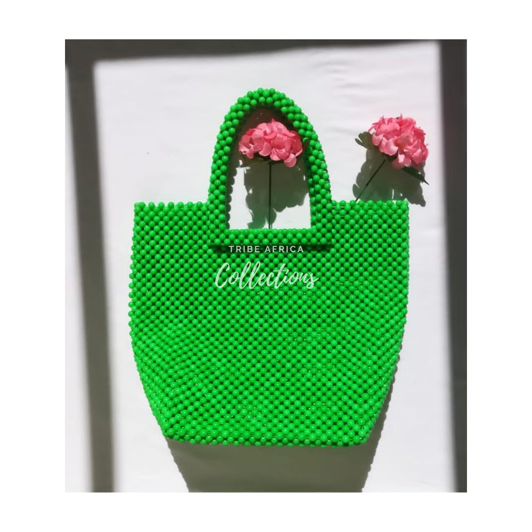 TribeAfricaCol's tweet photo. Carry the essence of nature with you everywhere you go with our vibrant green bead bag! 🌿💚

Shop here 👉🏾 https://t.co/Rx37PGRwRb 

#etsy #etsyshop #etsyseller #handmade #etsystore #beadbag #smallbusiness #beautiful #green #accessories #onlinestore #fashion #handbag https://t.co/AcqbFfYgQ5