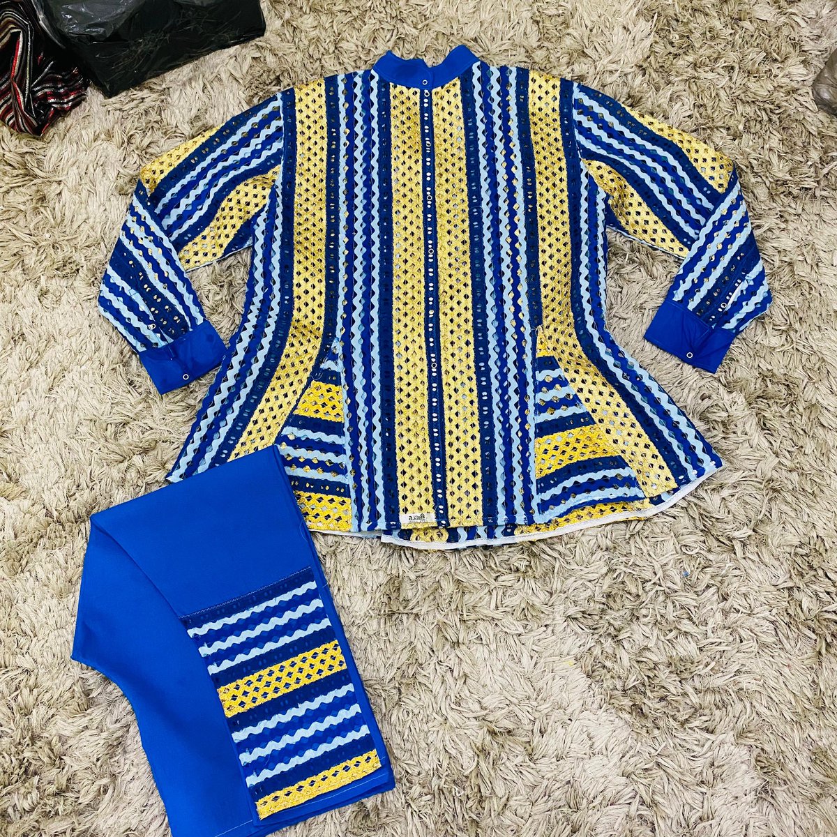 AfroAjale's tweet photo. ✨AJALÊ MODA AFRO🪡🧵
Tudo com a melhor qualidade, carinho e preço justo para você.. Trabalhamos sob encomenda para a sua exclusividade.

Página no Instagram e Facebook : @ajalemoda

Contato/ WhatsApp.: (21)99413-0166 https://t.co/Cumr2ufKsy