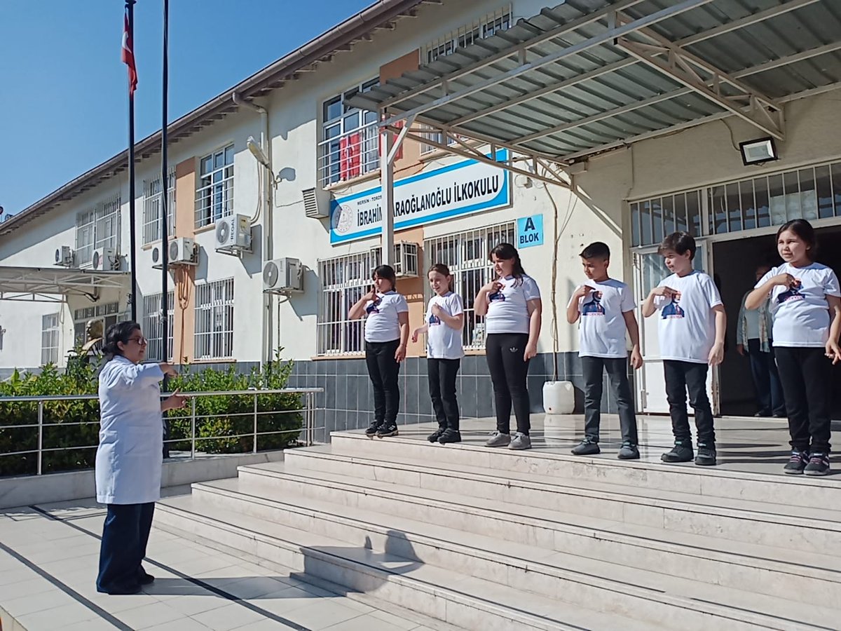 12 Mart İstiklal Marşı'nın Kabulü ve Mehmet Akif ERSOY'u Anma Gününde Okulumuzda yapılan etkinlik.