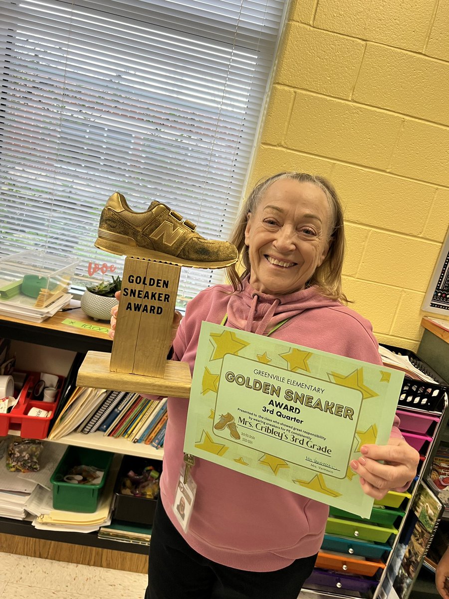 SVentresco1456's tweet photo. CONGRATULATIONS! The 3rd quarter Golden Sneaker Trophy winners are Rollison’s 1st grade & Cribley’s 3rd grade (second quarter in a row)!! 👟 🌟 They showed great responsibility each PE class! #PEWithMrsV #GreenvilleES @GreenvilleES @erika_kersey @CVB2023 https://t.co/UwDqvvnvF2
