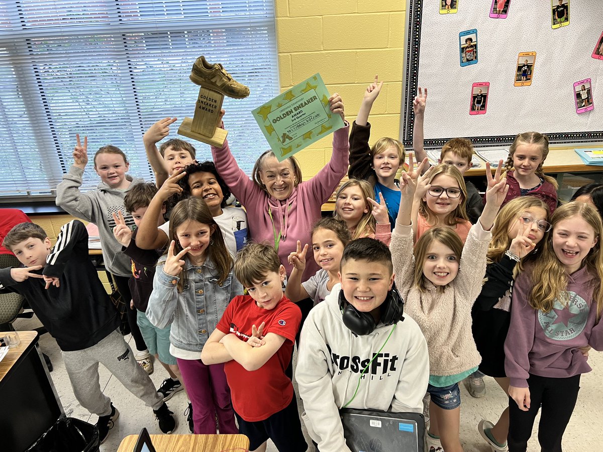 SVentresco1456's tweet photo. CONGRATULATIONS! The 3rd quarter Golden Sneaker Trophy winners are Rollison’s 1st grade & Cribley’s 3rd grade (second quarter in a row)!! 👟 🌟 They showed great responsibility each PE class! #PEWithMrsV #GreenvilleES @GreenvilleES @erika_kersey @CVB2023 https://t.co/UwDqvvnvF2