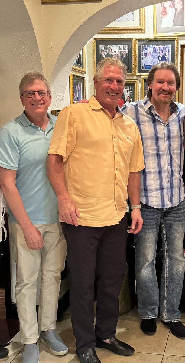 MintPros's tweet image. Great dinner last night in Tampa with Mike Pagliarulo and @ChickenMan3010 . Stay tuned!