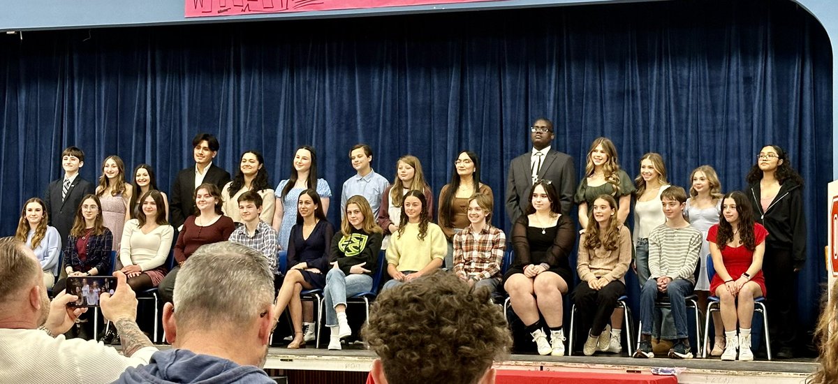 I was proud last night to attend the Monmouth County SBA 8th Grade Dialogue and support David as he did an amazing job representing FAS and WLB. Thank you David! An inspiring and thought provoking event. We can learn a lot by listening to our students. 💙🤍💙🤍 #ProudToBeWLB