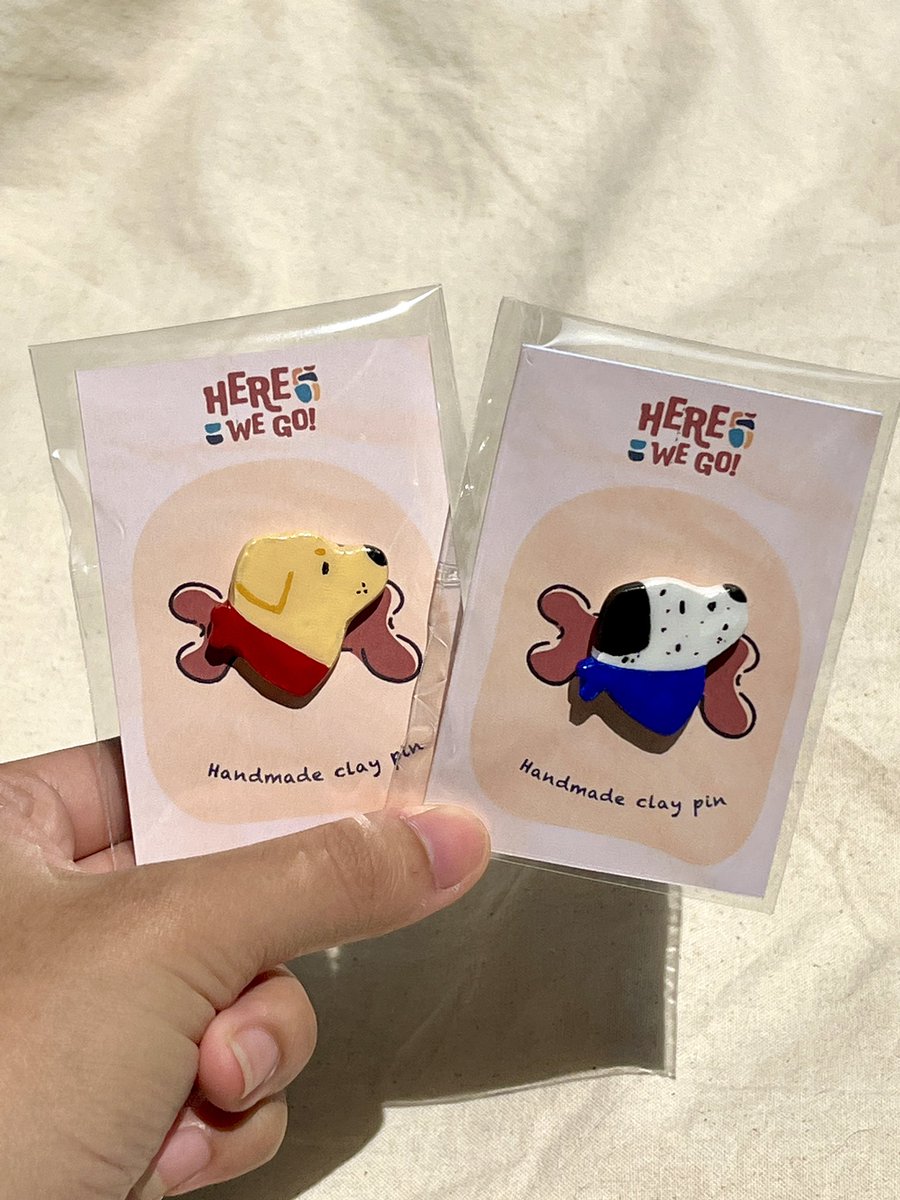 herewego_craft's tweet photo. #พร้อมส่ง เข็มกลัดน้องหมา🐕
น้องติดได้กับเสื้อผ้า กระเป๋าและหมวก
Size 2.5-3 cm.
~ Price 50.-
🚏Custom 60.-
(สั่ง 2 ชิ้น ขึ้นไปลด 5.-)
📍สอบถามสั่งซื้อ dm

🛵 flash express 40.-⚡️

#เข็มกลัด #งานดินปั้น #ดินปั้น #สายผลิต #เครื่องประดับ #ชุมชนนักปั้น #มาอวดโฮมุ้ #airdryclay #clay https://t.co/cyGnJJrVsI