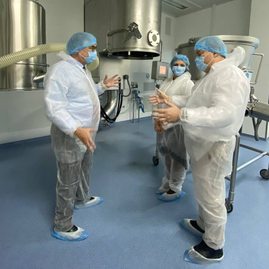 #Acino pharma plant in Kyiv visited by @WaschukCanUA & @TetianaKorotka yesterday. Since 2015 Acino has invested over $32.5 mn, including nearly $8 mn during the full-scale war. Find more here: bit.ly/4chdsZB #Ukraine #pharma #investmen #BusinessOmbudsman