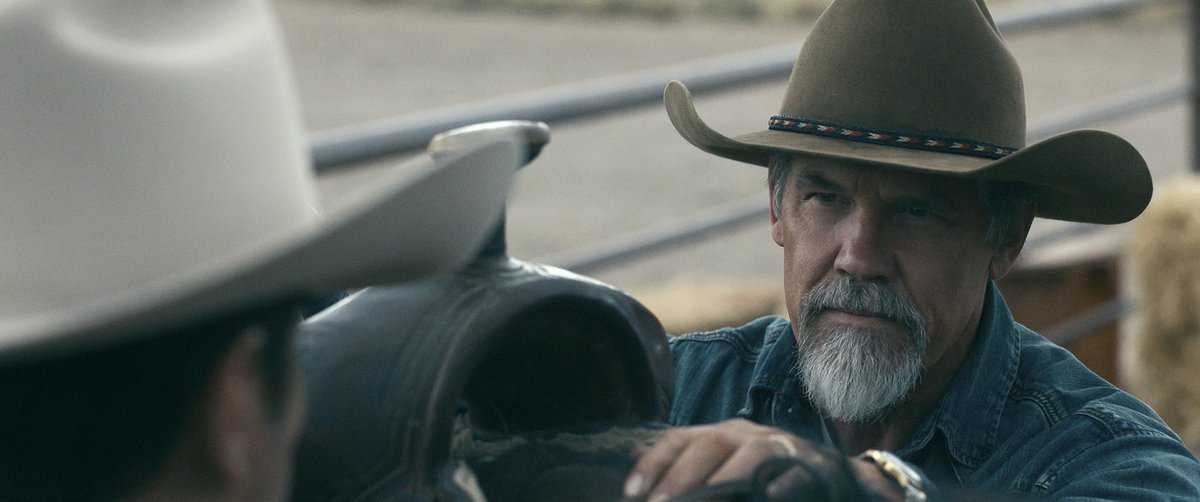 PrimeVideo's tweet photo. A glimpse into the future. Outer Range Season 2 drops May 16. https://t.co/40NPFaRRwm