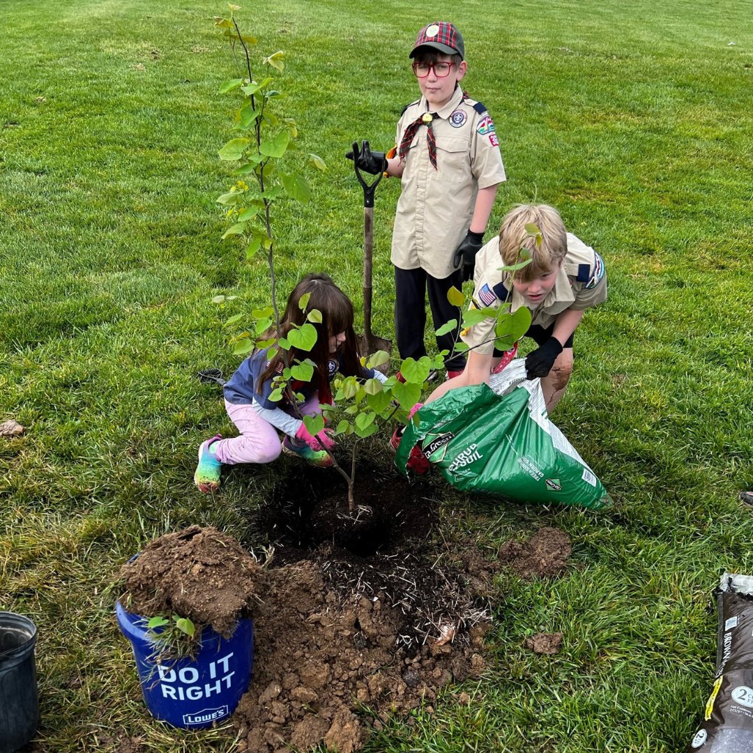 stlbsa's tweet image. 🌟 Happy Good Samaritan Day! 🌟 Today, we celebrate the spirit of kindness, compassion, and service that defines what it means to be a Scout. #GoodSamaritanDay #Scouting #GoodTurn