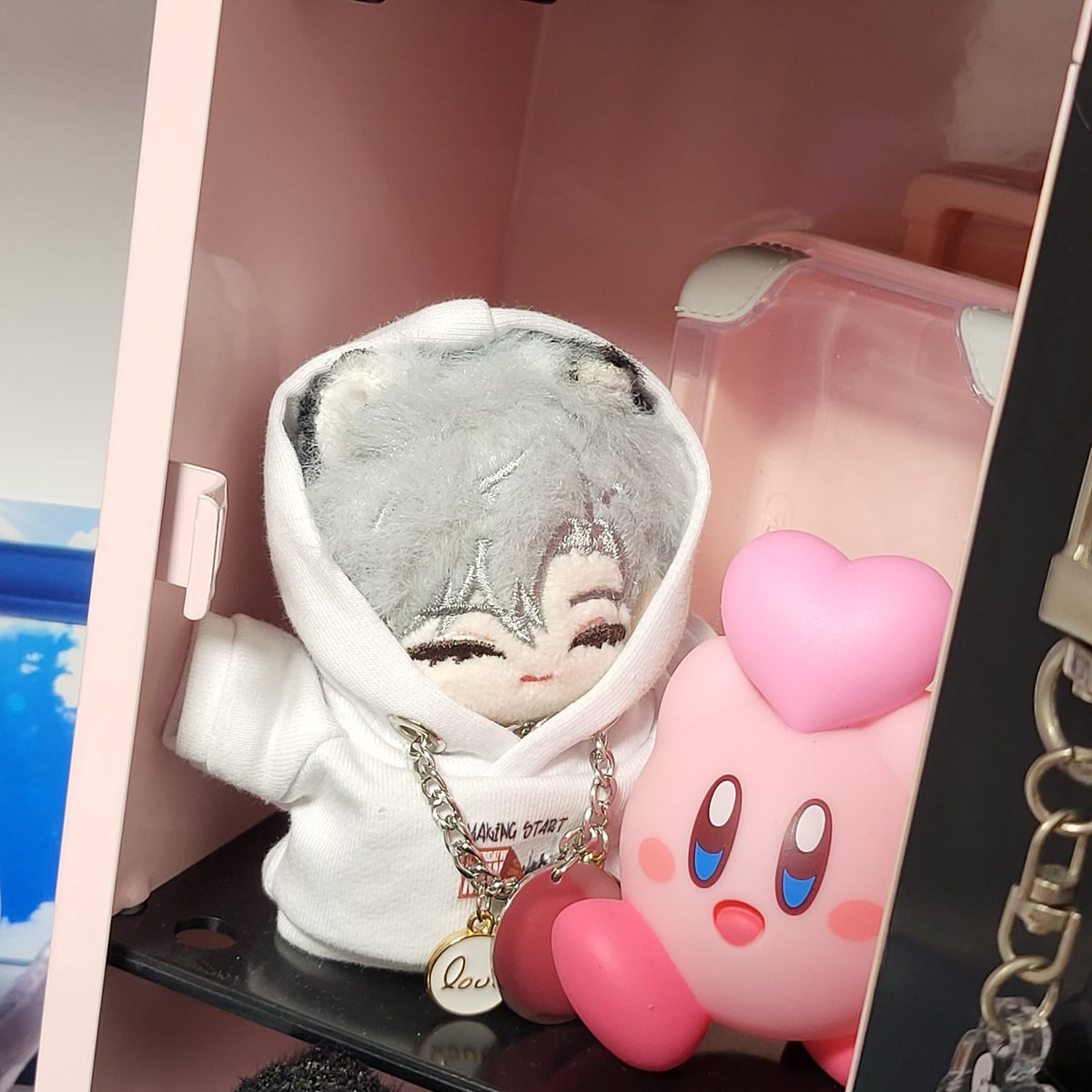 SssssomG0's tweet photo. 이때 찍은 사진은 다시 봐도 너무 아기여서 귀여움🥹 https://t.co/mJGQqr609Y