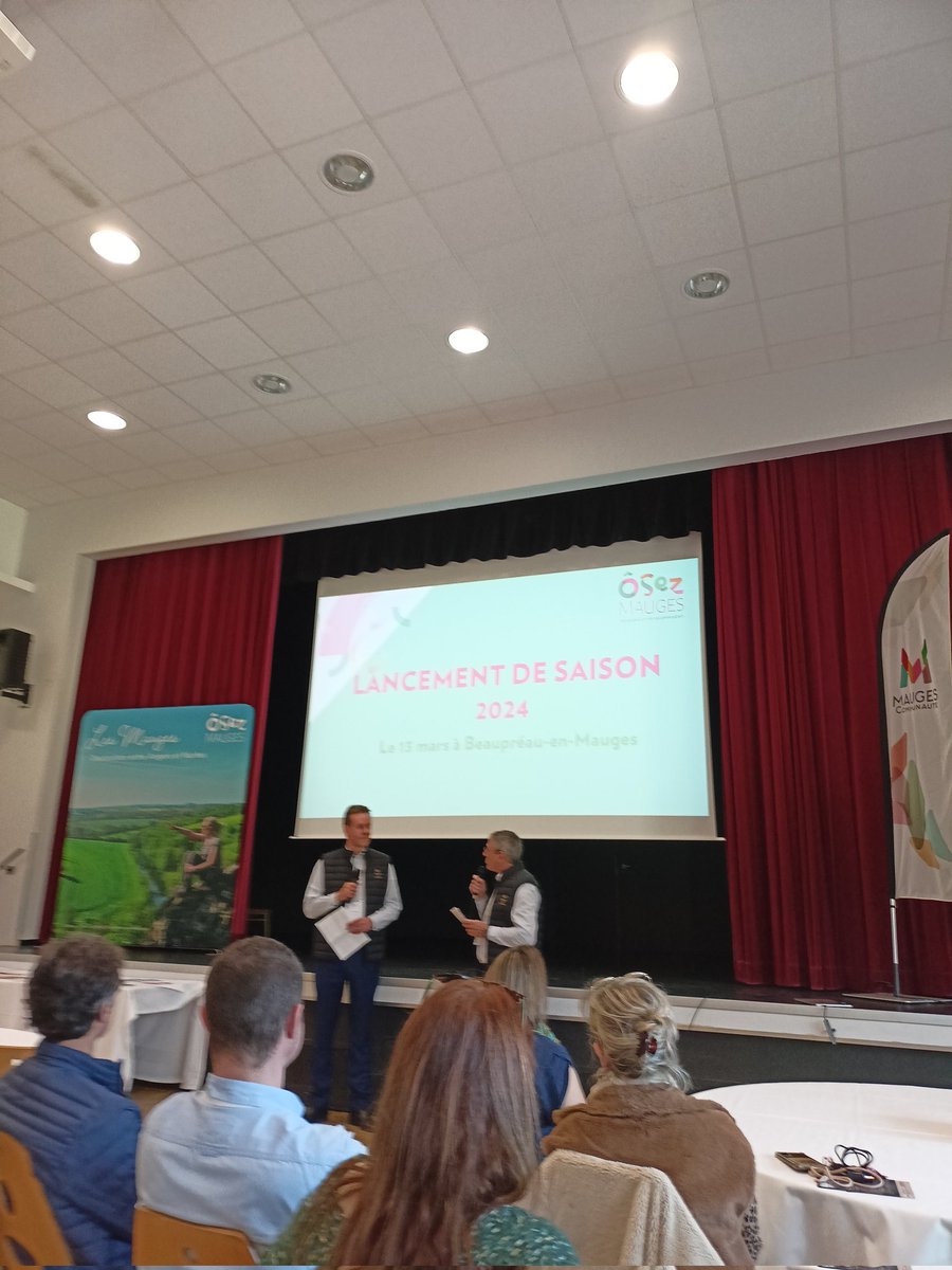 Lancement @osezmauges  saison touristique autour du slow tourisme avec <a href="/DidierHuchon/">Didier Huchon</a> <a href="/Y_SemlerCollery/">Yann SEMLER-COLLERY</a>