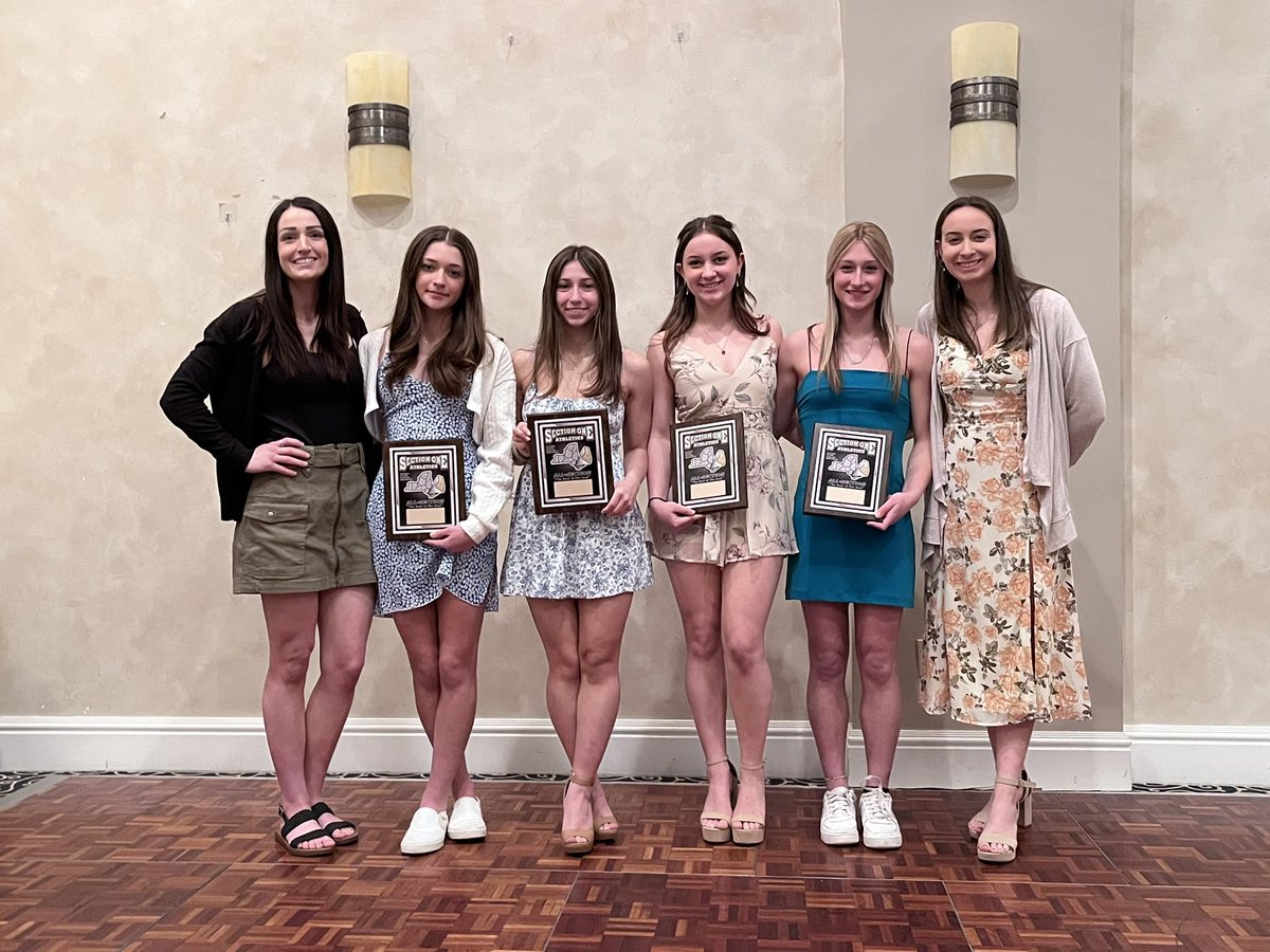 WappingersG's tweet image. Wappingers Gymnastics All Section Gymnasts at the All Section Dinner last night in mahopac with Coach Sarah Grunbok and Coach Danielle Bethel