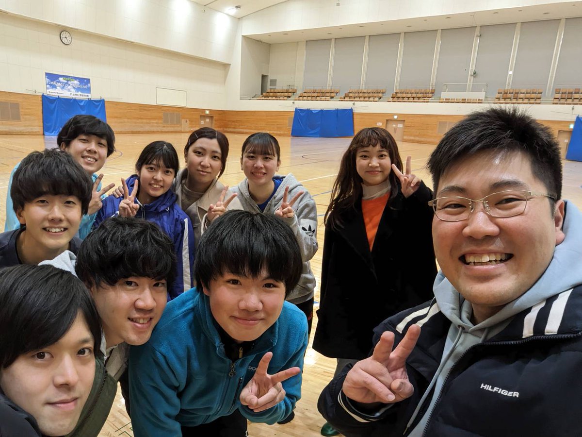 EightALL1's tweet photo. 第８回  三重県１Ｄ２Ｓ団体戦　男子・女子
男子１部A　優勝
江口、尾関、村瀬　
男子１部C　4位
大橋、萩原、鈴木、角谷
女子１部　準優勝
山本、今枝、用松

試合後17歳から加入した角谷���ついに20歳になり一緒にみんなでお酒を飲みました！
一緒に飲めてとても嬉しかったです🍻
角谷！おめでとう🎉 https://t.co/zLiMfd8n6F
