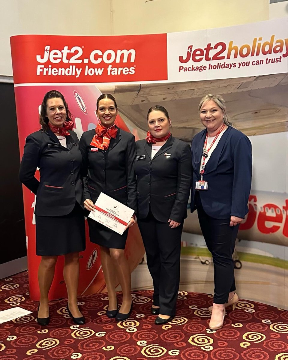 In the past, we shared a post on our past Travel student Joanna when she was successful in gaining her wings for Wizz Air. Well, this weekend Joanna has had the best day at her Wings celebration graduating for Jet2!

Well done Joanna, we are very excited for you! ✈️