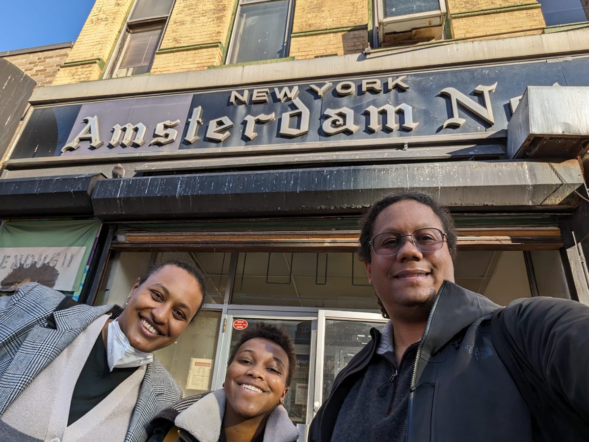 In case anyone was wondering, THIS is what a Black investigative unit looks like! @sechaffers @HeyHelina @nyblacklight @NYAmNews @IRE_NICAR @NABJ