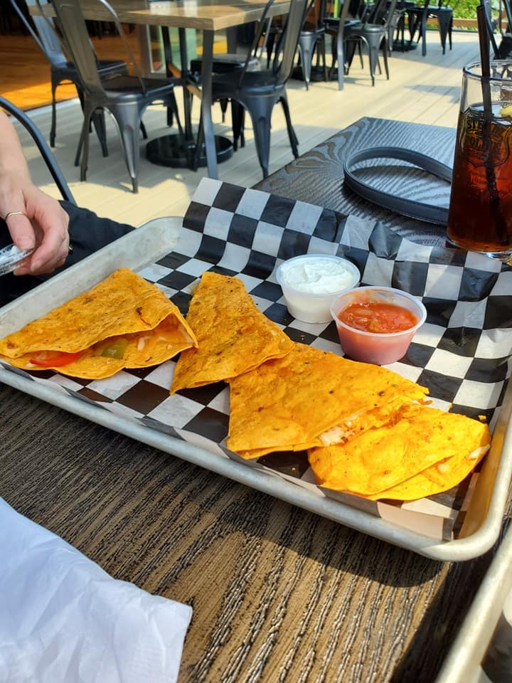 Mulconrys Irish Pub tweet media