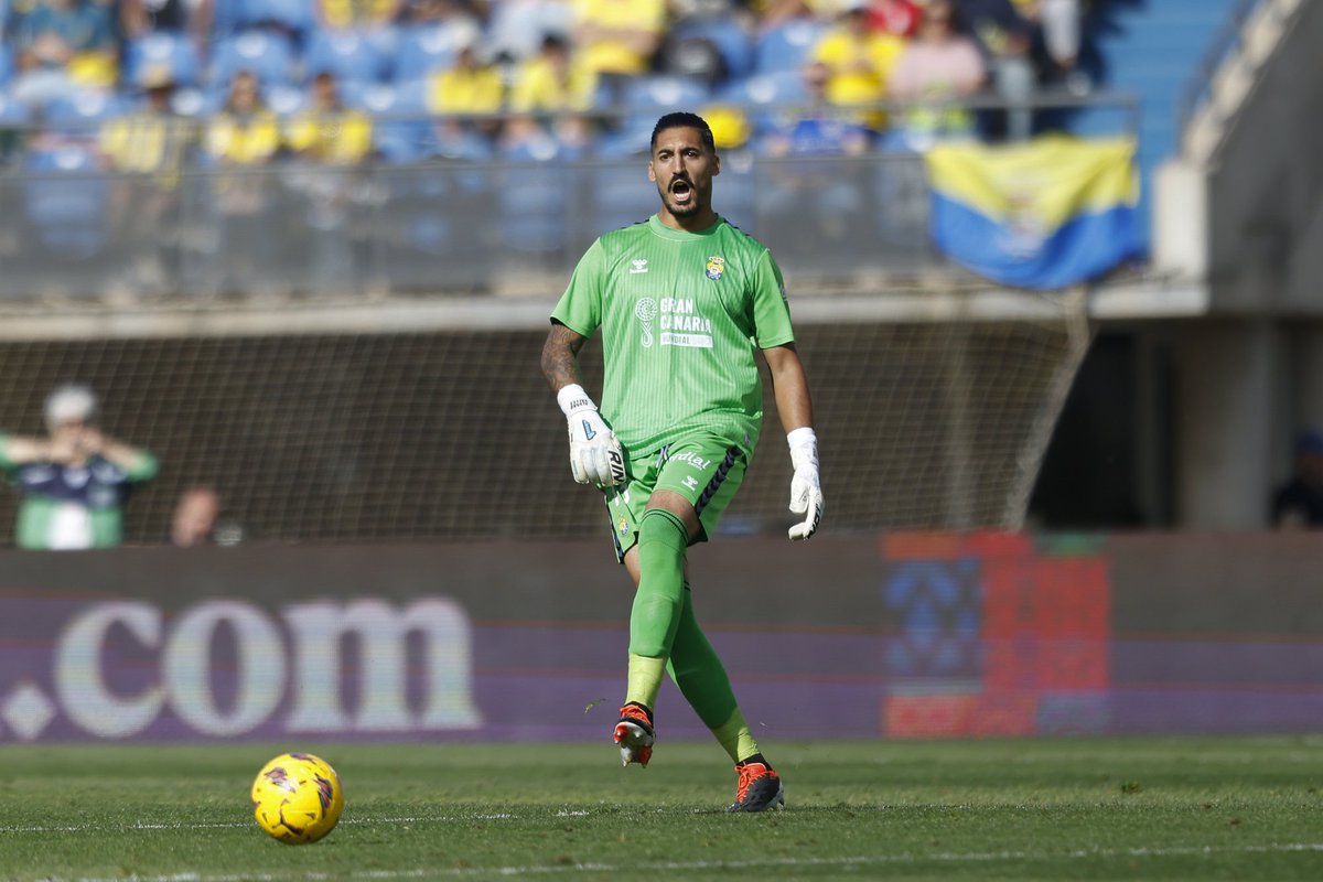 📸 @Alvarovalles13
 
#LasPalmasAthletic
#قوتنا_في_اتحادنا | #لاس_بالماس 💛💙