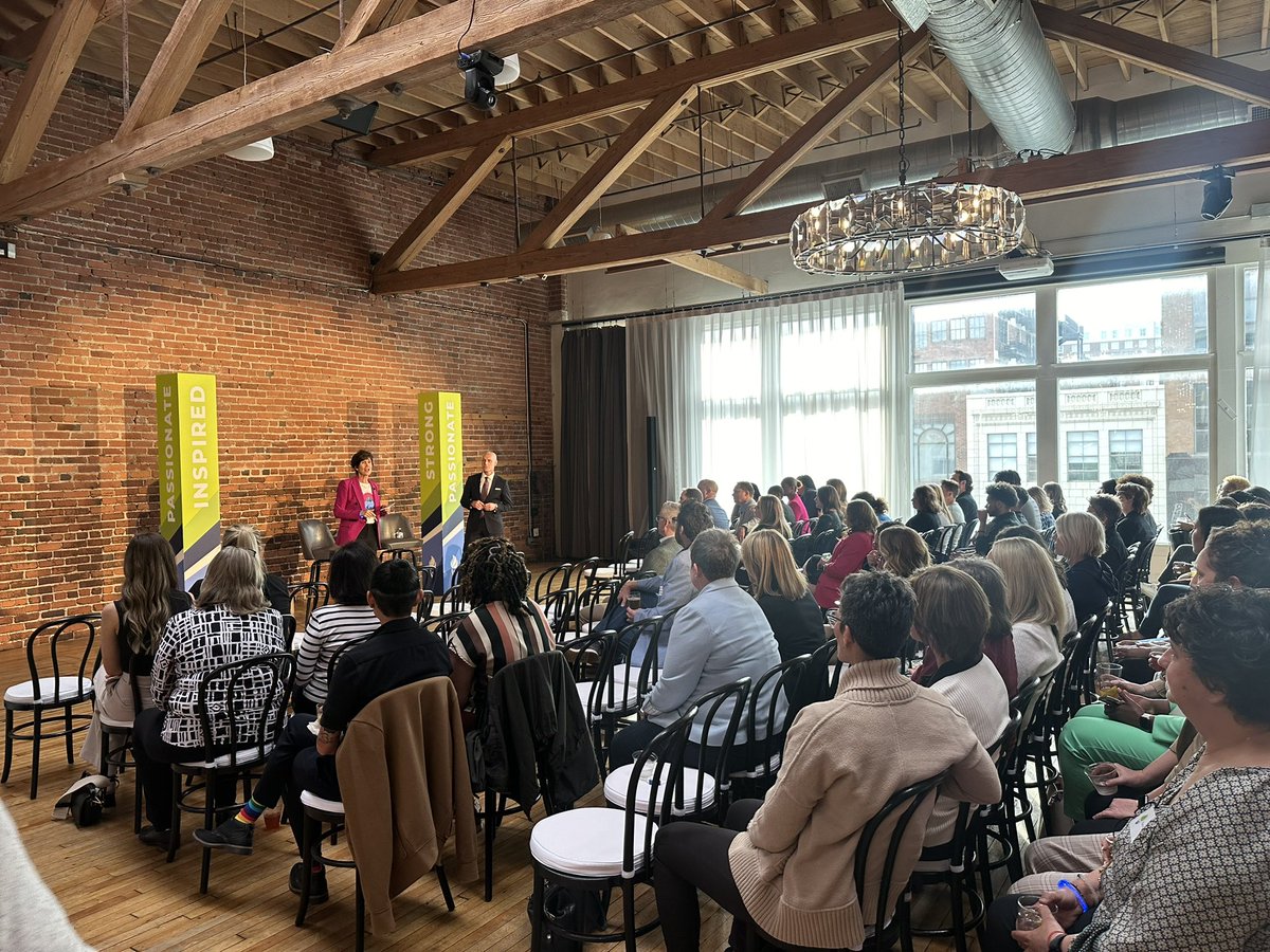 Wonderful night in KC, celebrating the success of our City, the Big 12 🏀Tournament, &amp; so many female leaders &amp; champions. Thank you <a href="/_WomenLeaders/">Women Leaders in Sports</a> for bringing us together. #LiftasRise 💙💚Bonus was being surrounding by KC Athletics colleagues past &amp; present🫶