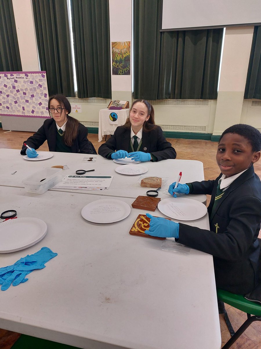 christofidelis's tweet photo. Some of our Year 7 pupils enjoyed handling medieval artefacts last week, kindly organised by @HistArchChester , The students involved then told stories about the path of the object from a creative point of view - a very interesting and enjoyable day! https://t.co/usR11BAiGJ