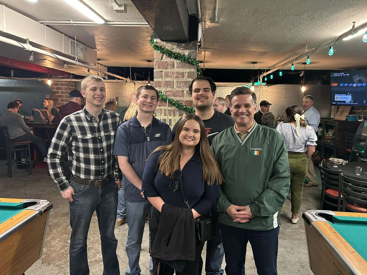 UAkron College Republicans tweet media