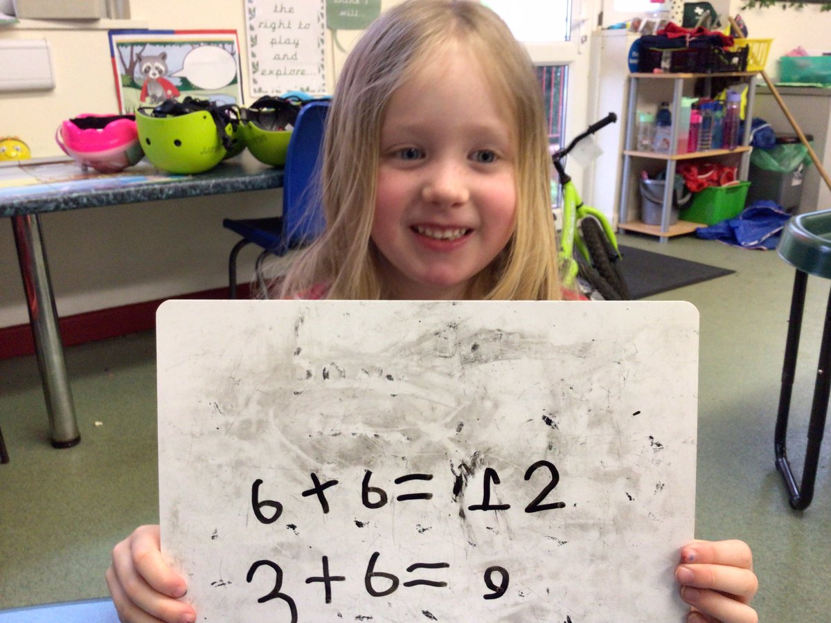 Penclawdd's tweet photo. #PencFlam We have been busy combining two numbers and having fun with the dice. We can work out what is one more and one less. We really are mathematicians! #PencNUM #PencACL https://t.co/DY3uychnHR
