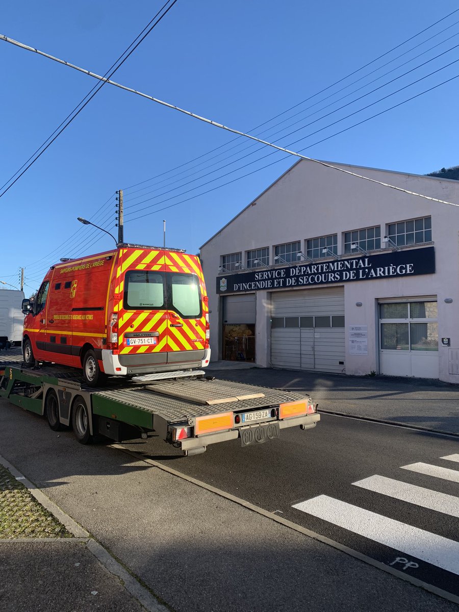 Petit nouveau arrivé au <a href="/Sdis09/">SDIS09</a> aujourd’hui…
#vsav #suap #sanicar #renault