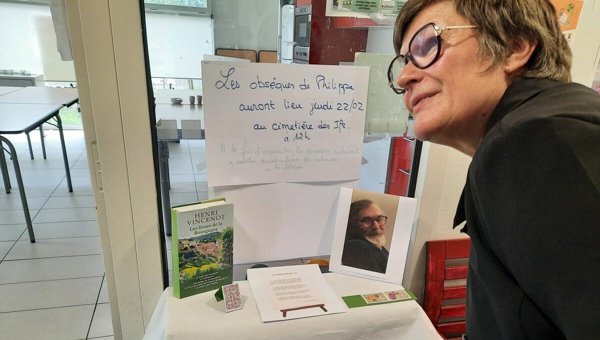 Dans le Loiret, une association repense notre rapport à la mort : elle organise des formations et soutient les familles précaires quand survient un deuil. Écoutez le #reportage de @ccbidault dans #EspritDInitiative #le57Inter ➡️ l.franceinter.fr/cav