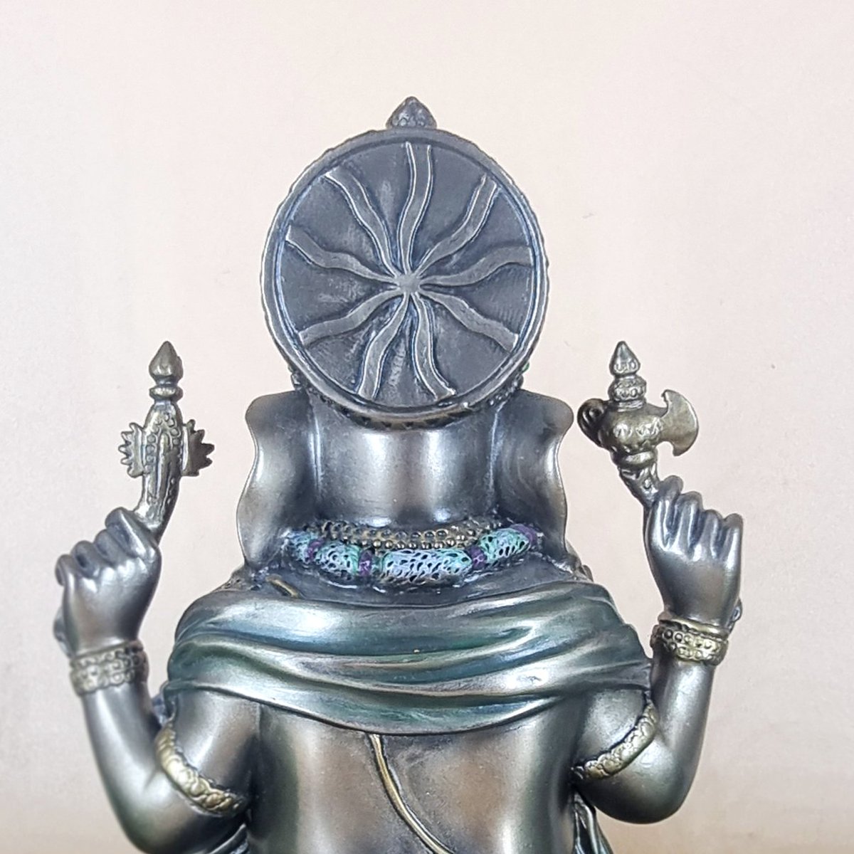 diwamhandicraft's tweet image. Divine Radiance: Copper-Finished Ganesha Statue"✨😍

#DivineRadiance #GaneshaStatue #CopperFinish 

Dimensions: 17.5cm (H) x 11cm (B) x 11cm (L)

@diwamhandicrafts
Website: diwamhandicrafts.com
Whatsapp: +91 9664073873