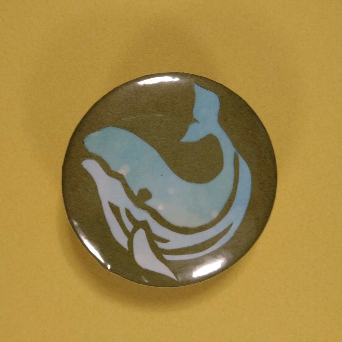 sou_ten_ya's tweet image. 缶バッジ作っています。
#缶バッジ　#pinbackbutton
#クジラ　#パンダ　#ミミズク　
#プレシオサウルス　#ハンドメイド