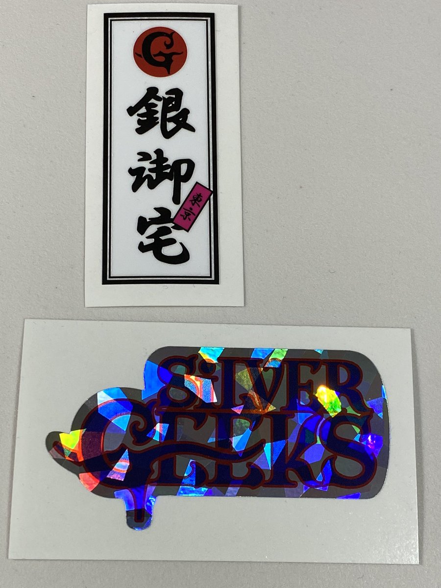 kalavinka14's tweet photo. 2/18にSILVER GEEKSさんで購入した時にお店にサイズがなかったため郵送して貰う事になっていた指輪が届きました。
ピッタリのサイズでここが定位置として産まれて来ているようで、鳥みたいでとても可愛い😃
ありがとうございました。
#GLAMSCALE
#SILVERGEEKS
#STRANGEFREAKDESIGNS https://t.co/4j4AHFJh9x