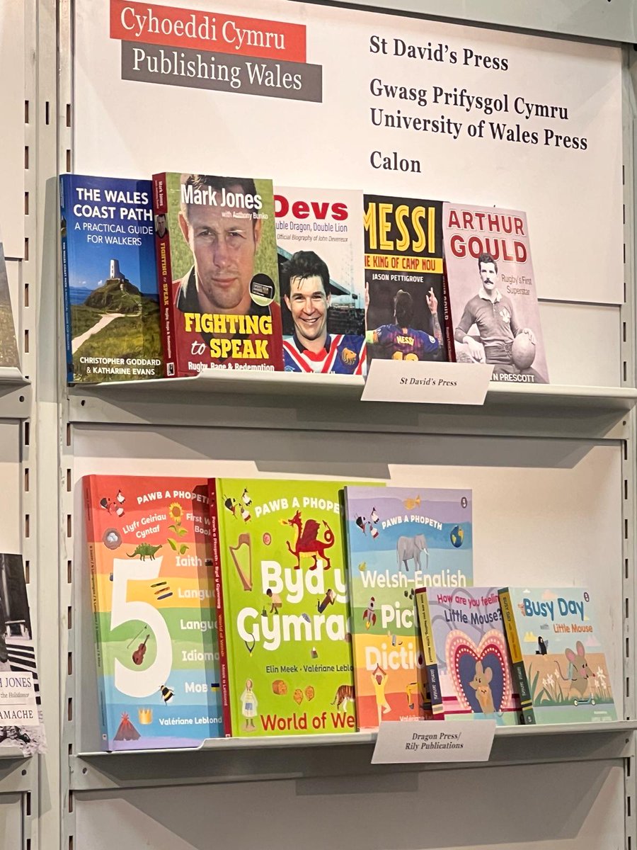 Gwasg Rily Publications (@gwasgrilybooks) on Twitter photo ✨ Rydym ni'n Ffair Lyfrau Llundain!
✨ We're at the <a href="/LondonBookFair/">The London Book Fair, 11-13 March 2025</a>!
Pleser bod yma gyda Cyhoeddi Cymru a llawer o gyhoeddwyr eraill o Gymru!
A pleasure to be here with <a href="/PublishingWales/">Cyhoeddi Cymru / Publishing Wales</a> and other publishers from Wales!
#LBF24 #londonbookfair
<a href="/CymruGreadigol/">Cymru Greadigol</a> <a href="/LlyfrauCymru/">Cyngor Llyfrau Cymru</a> ✨ Rydym ni'n Ffair Lyfrau Llundain!
✨ We're at the <a href="/LondonBookFair/">The London Book Fair, 11-13 March 2025</a>!
Pleser bod yma gyda Cyhoeddi Cymru a llawer o gyhoeddwyr eraill o Gymru!
A pleasure to be here with <a href="/PublishingWales/">Cyhoeddi Cymru / Publishing Wales</a> and other publishers from Wales!
#LBF24 #londonbookfair
<a href="/CymruGreadigol/">Cymru Greadigol</a> <a href="/LlyfrauCymru/">Cyngor Llyfrau Cymru</a>