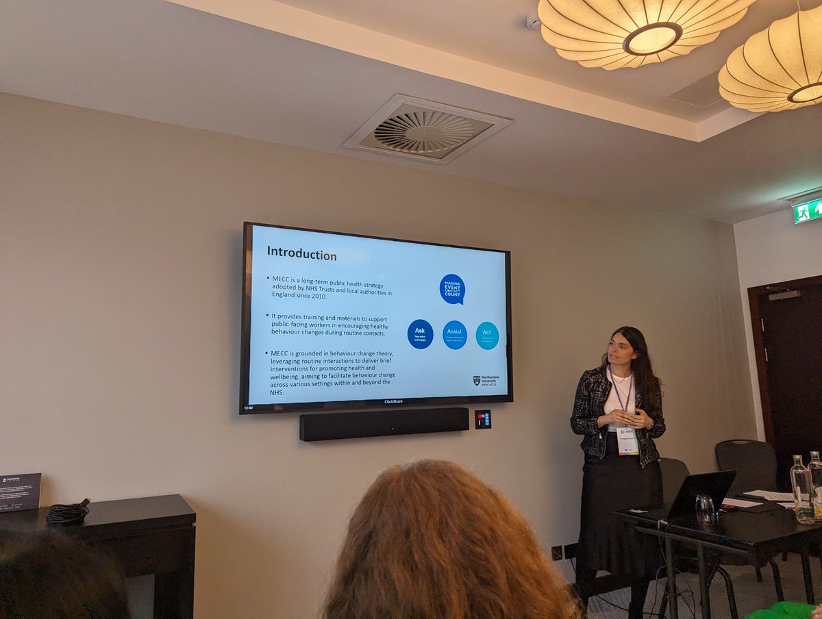 Angela Rodrigues tweet media