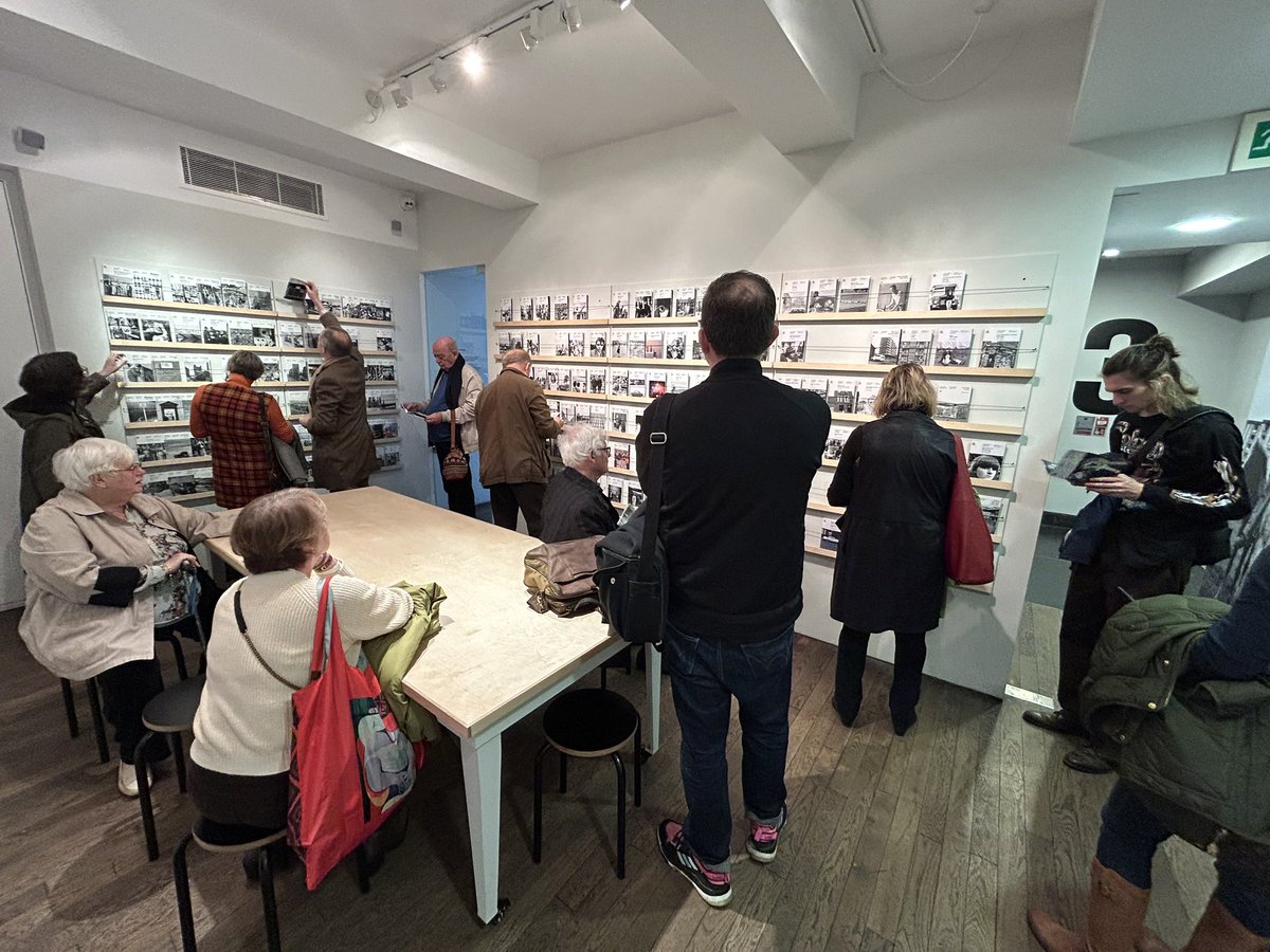 brian david stevens (@driftingcamera) on Twitter photo Good to see the <a href="/caferoyalbooks/">Café Royal Books</a> Reading Room <a href="/TPGallery/">The Photographers' Gallery</a> packed out today #caferoyalbooks #photographersgallery Good to see the <a href="/caferoyalbooks/">Café Royal Books</a> Reading Room <a href="/TPGallery/">The Photographers' Gallery</a> packed out today #caferoyalbooks #photographersgallery