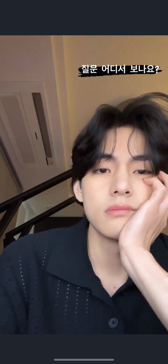 dilf taehyung (REST.) (@dilfythv) on Twitter photo 