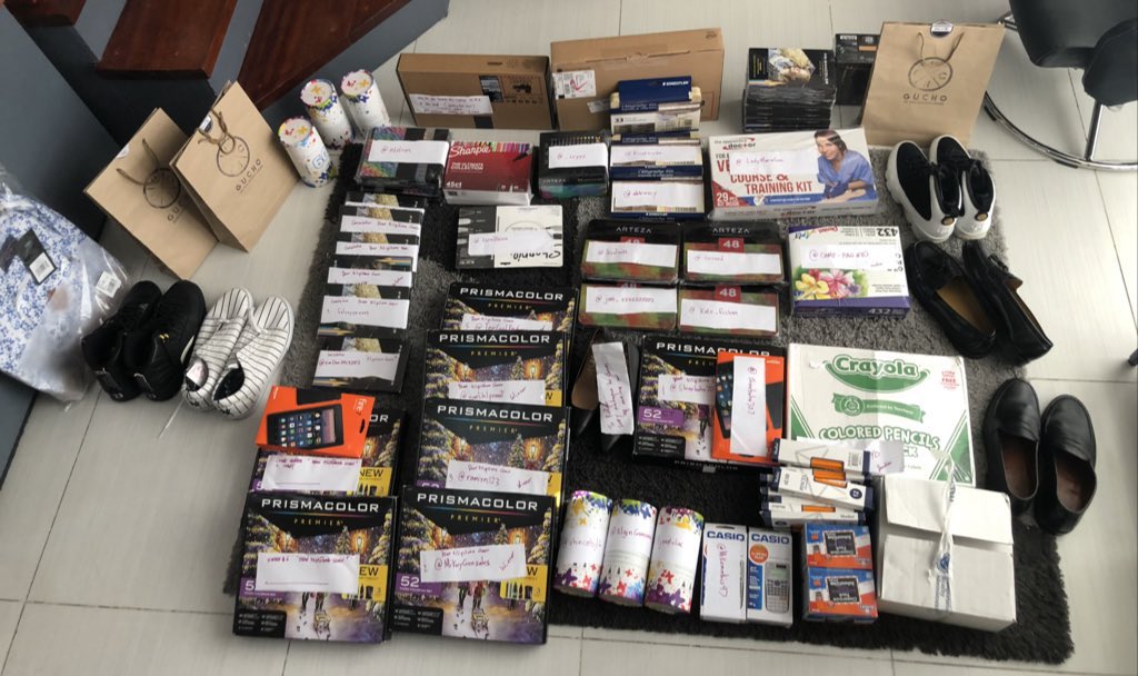 KaFreebies's tweet image. Sino gusto maka receive ng FREE Gifts ? 

throwbacks again, madami-dami na pala 

RT❤️ @KaFreebies