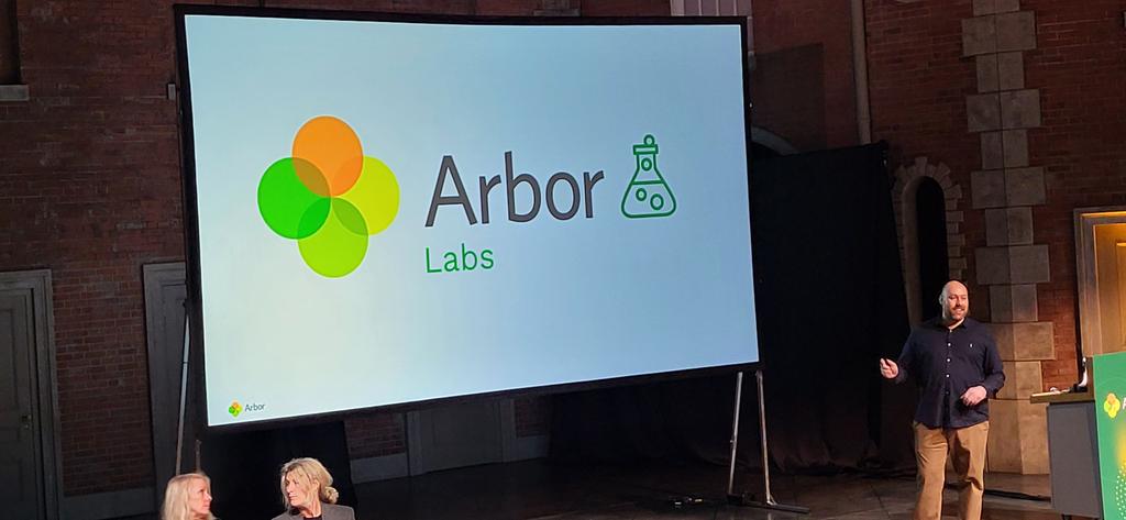 Kate Kinney tweet media