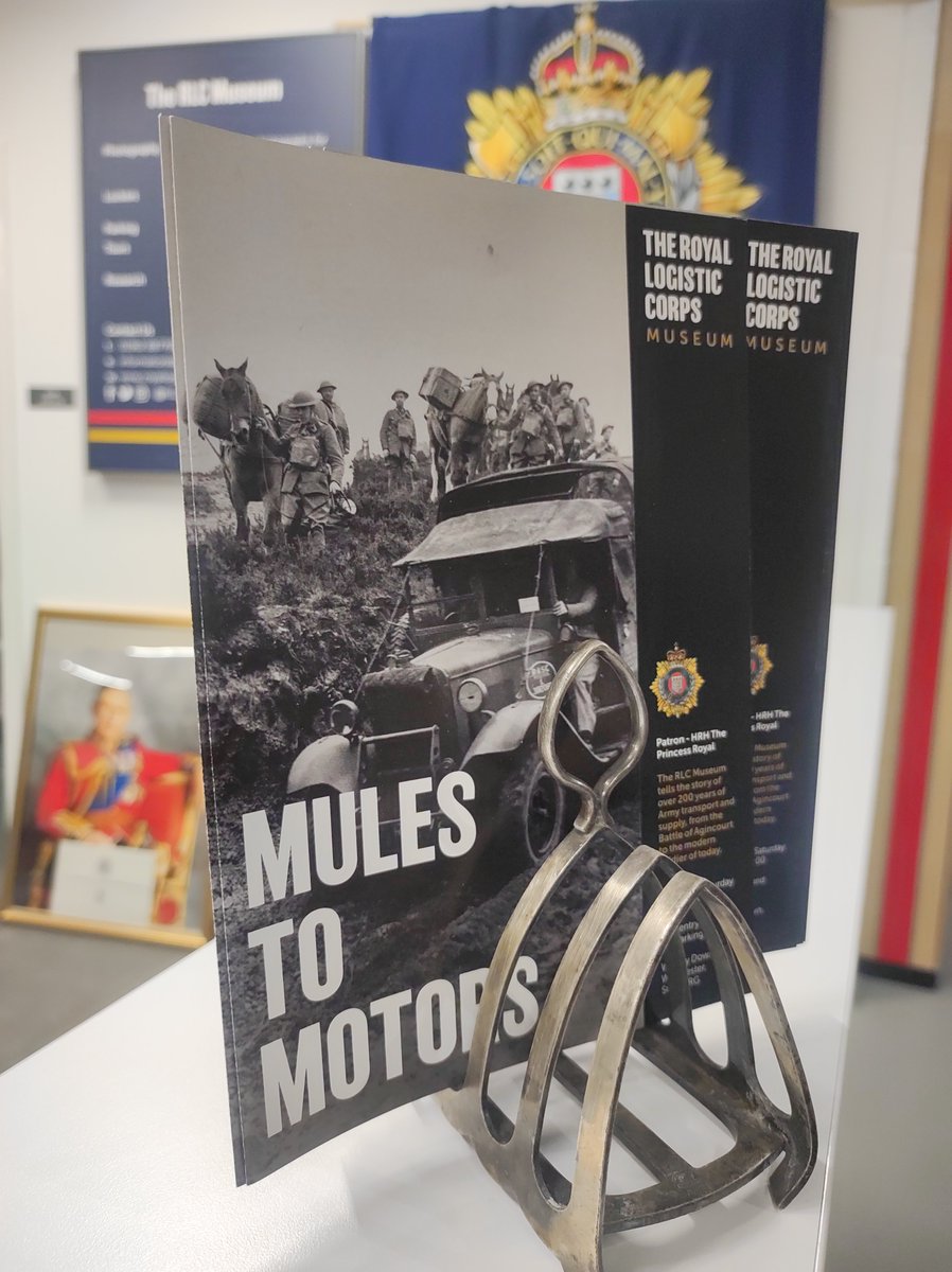 A question for #Military #MuseumTwitter - if you were to find a toast rack from another museum's regiment in a charity shop...would you donate it to them or use it as a fancy leaflet holder? Answers on the back of a postcard 😂