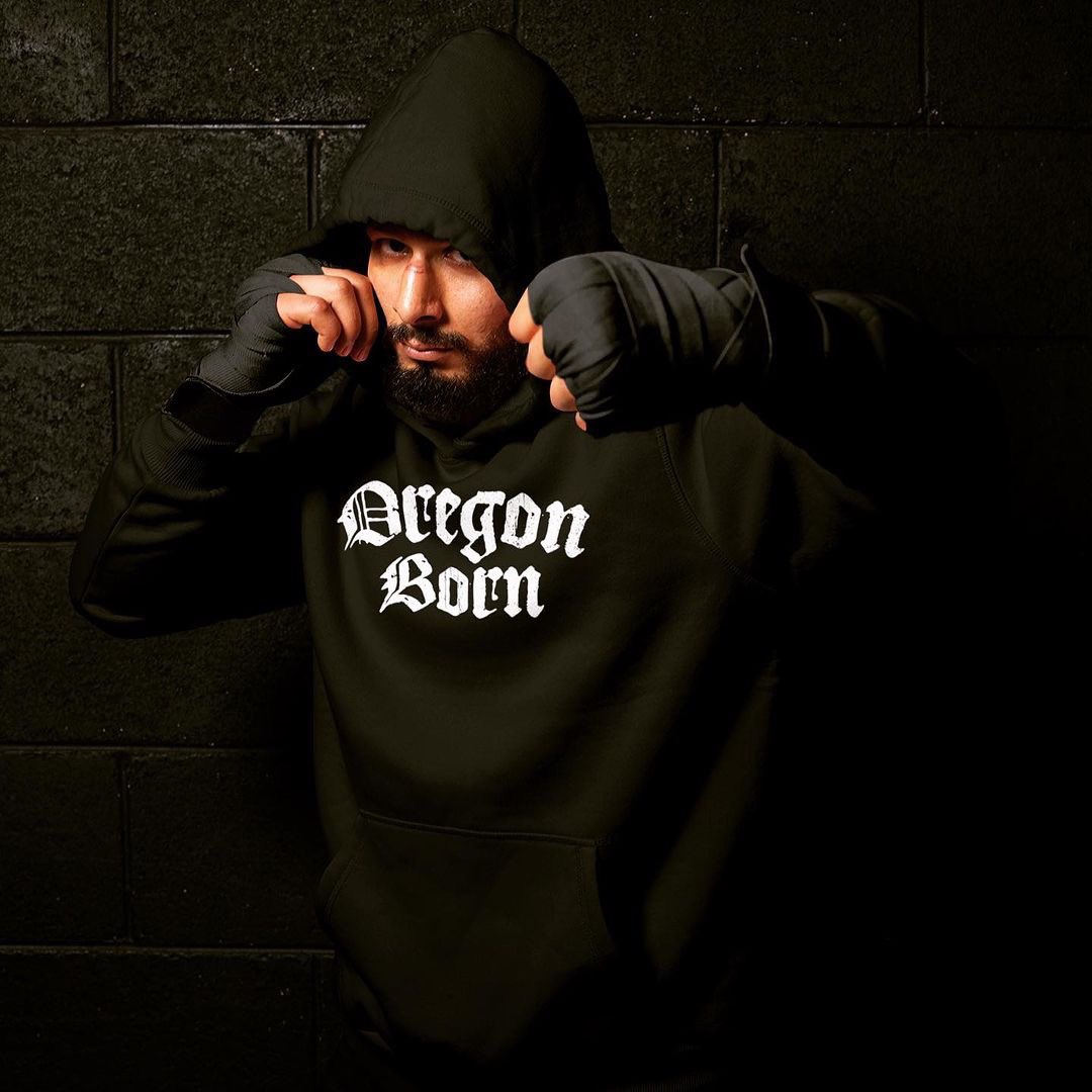 This is your Monday morning reminder that you can handle whatever this week throws at you.

#oregon #iamoregonborn #oregonborn #weareoregonborn #oregonbusiness #representoregon #pacificnorthwest #pnw #pdx #hoodies #hoodie #fashion #apparel  #hoodieseason #hoodiestyle