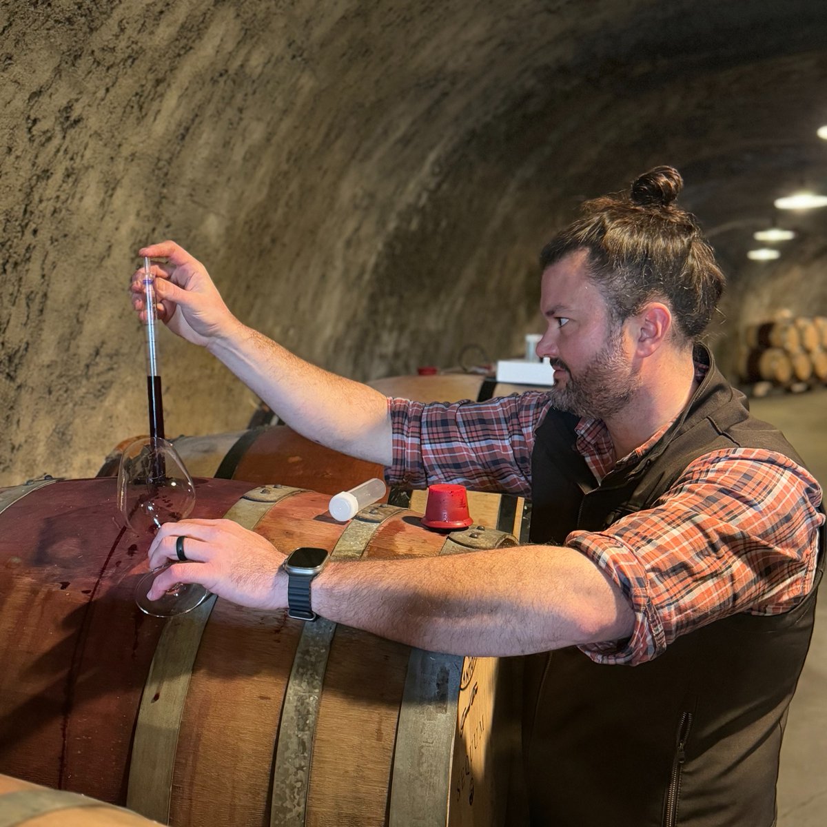 Pride Wines tweet media